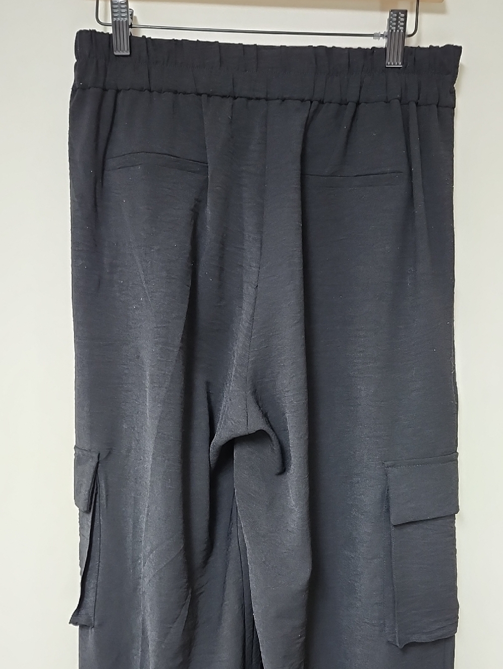 Wide Leg Lux Crinkle Cargo Pants - Picture 8 of 9